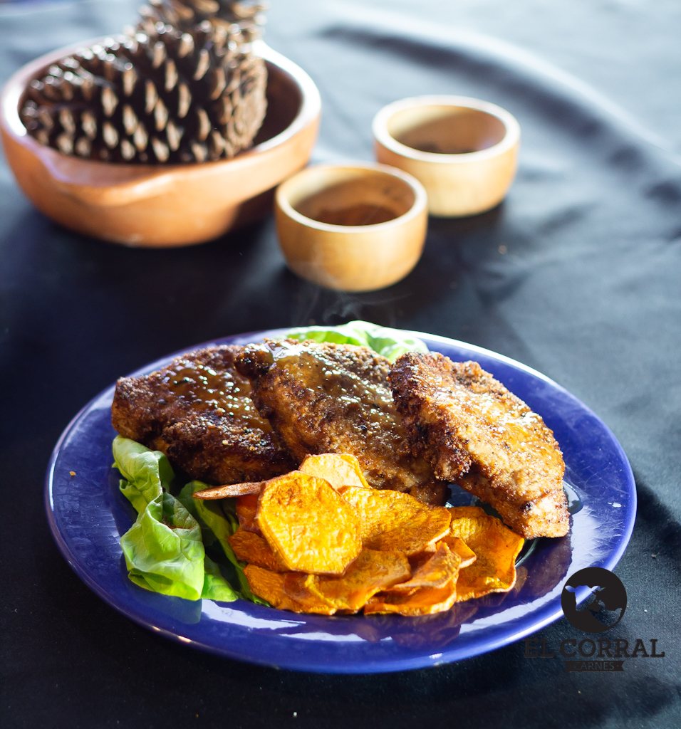 Plato con milanesas y batatas fritas